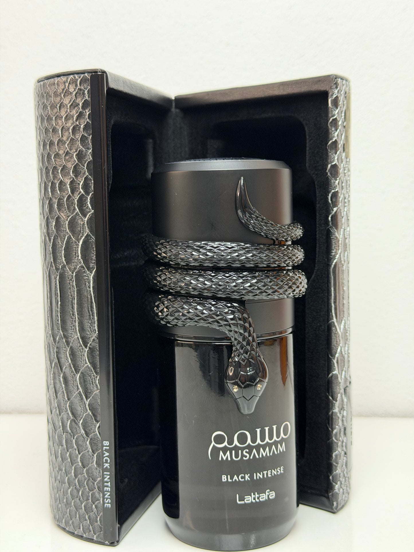 MUSAMAM BLACK INTENSE Lattafa EDP-100ml