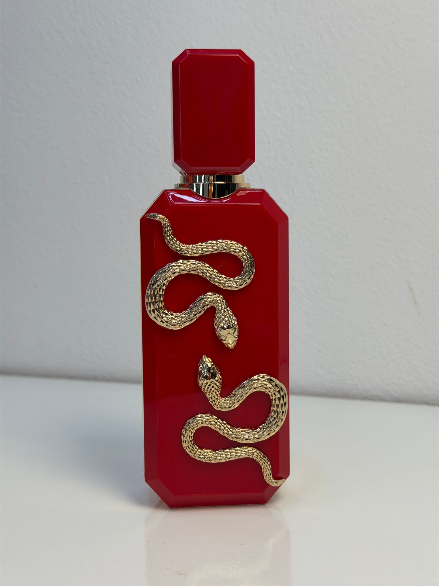 VENENO SCARLET FRENCH AVENUE EXTRAIT.DP-100ml