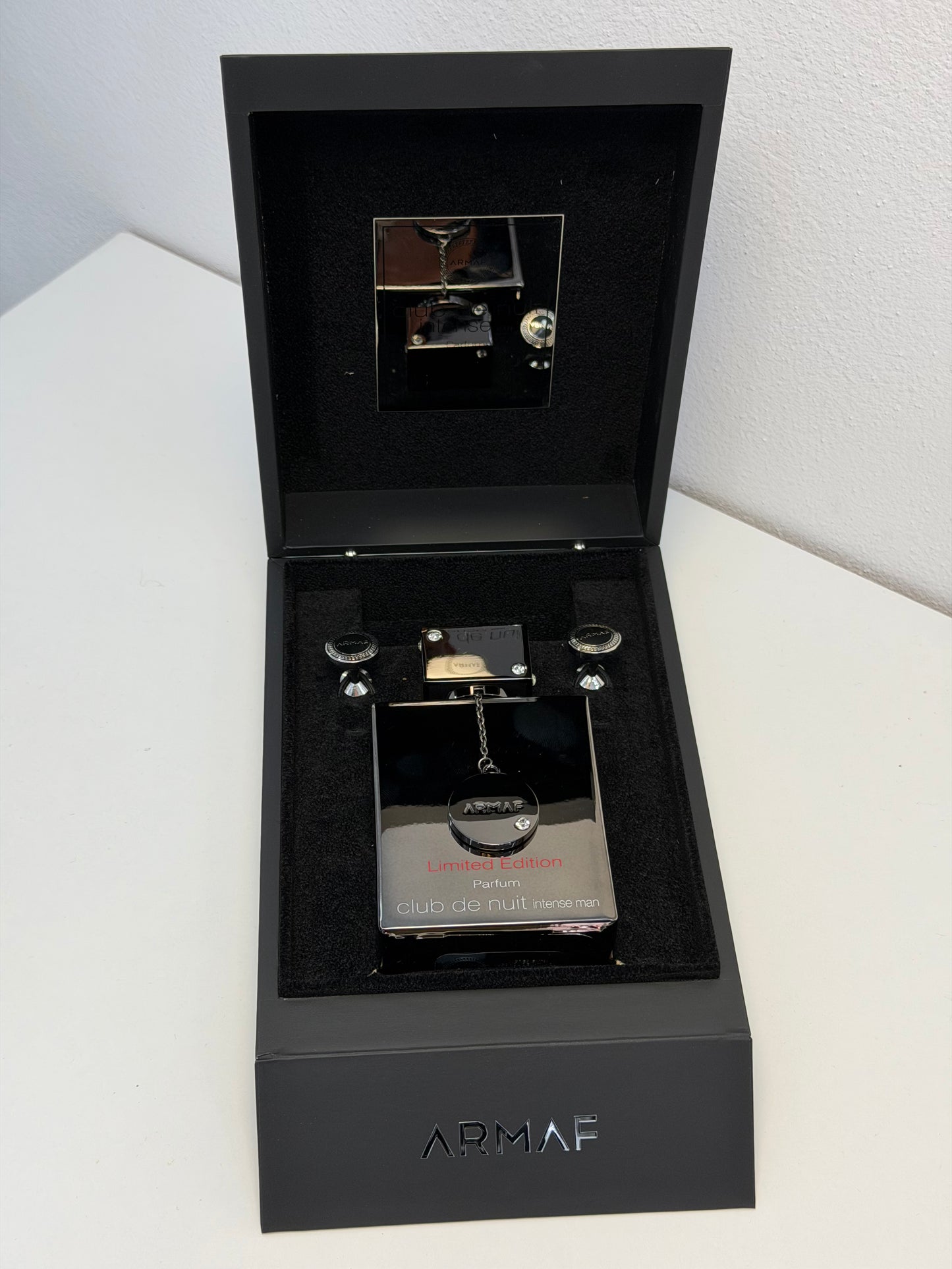 CLUB DE NUIT intense man LIMITED ÉDITION PARFUM-100ml